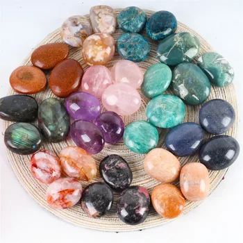 Prírodné Kamene Meditácie Crystal Palm Duchovné Kamene Rose Quartz pre Home Decor